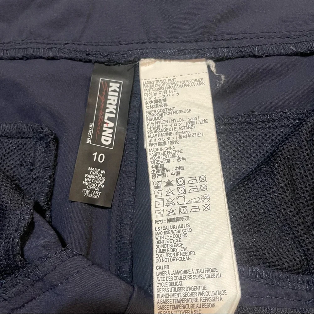 Kirkland Signature Travel Pants Size 10 Navy Blue Ankle Stretch Lightweight - Picture 11 of 11